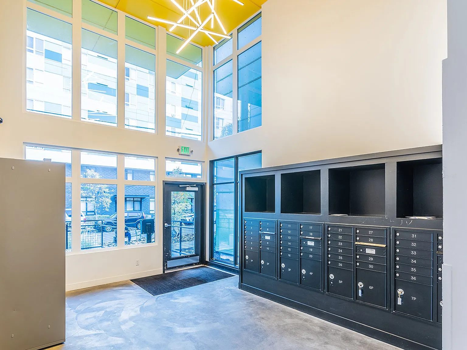 TOD Apartments — Photo 4