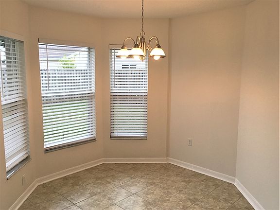 4th image of 6035 White Sails Dr