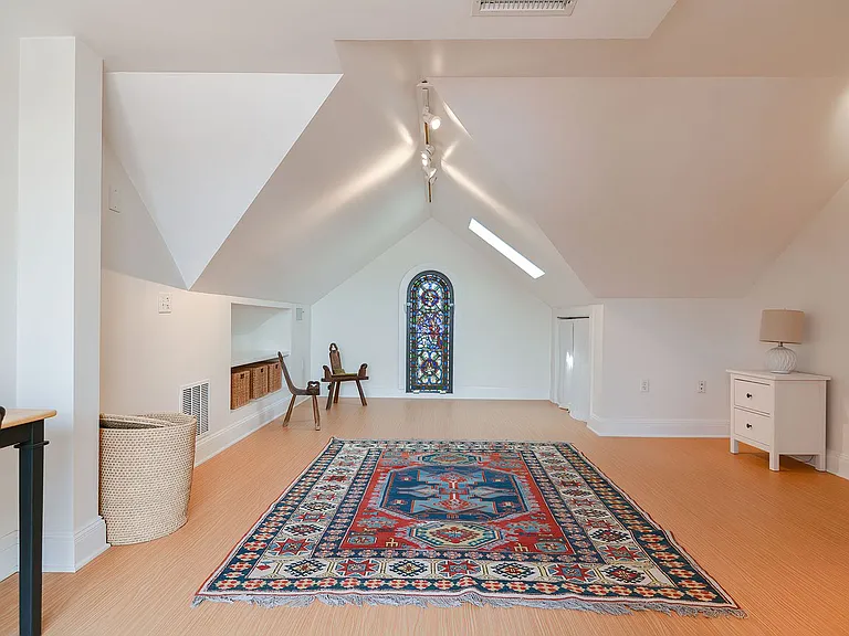 37 Rocky Neck Ave #A — Photo 34