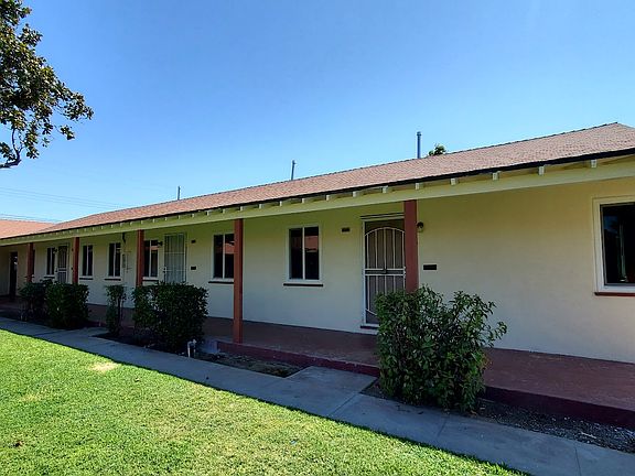 3rd image of 3459 E McKinley Ave
