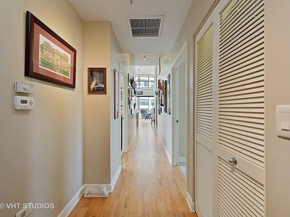 2nd image of 845 N Kingsbury St Unit 708