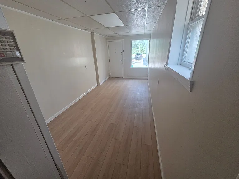 6841 W Fond Du Lac Ave — Photo 7