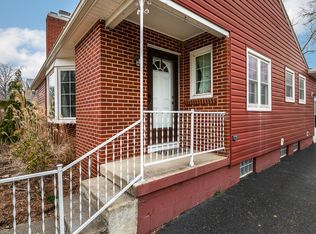 2559 Woodley Rd, Columbus, OH 43231