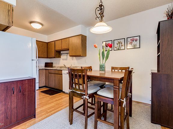 4th image of 17220 N 16th Pl Unit 5