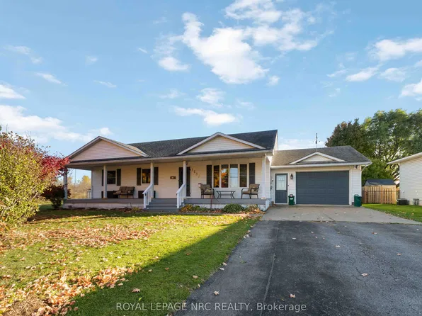 1523 Barron Rd, Thorold, ON L0S 1A0