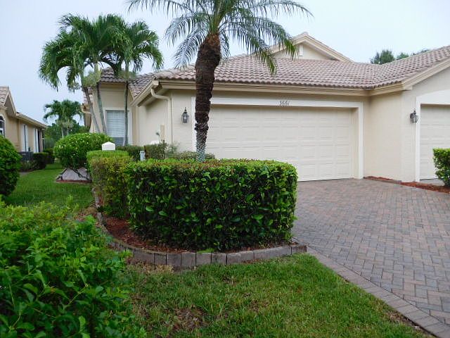 1st image of 3661 NW Willow Creek Dr