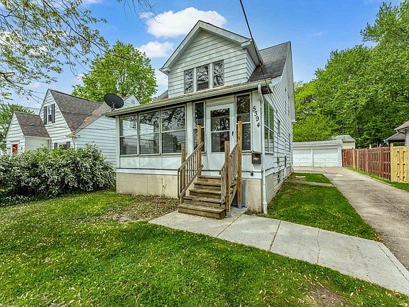 2nd image of 5394 E 111th St