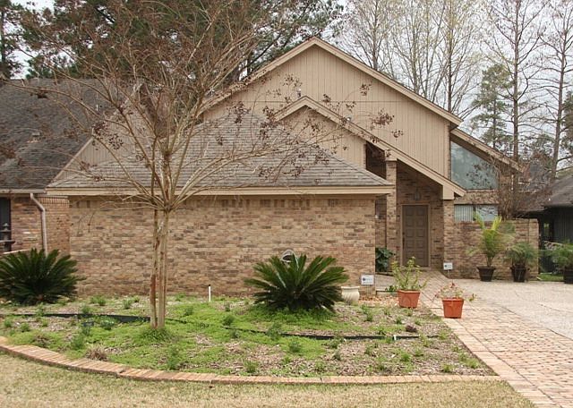 1st image of 1006 Augusta Dr