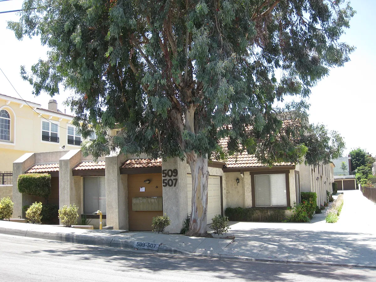 Building Photo - 509 S Orange Ave #A
