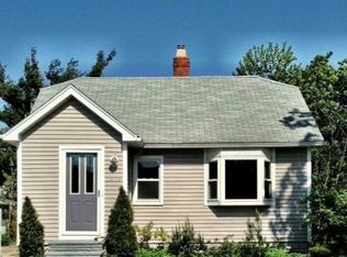 1403 Commonwealth Ave, Mayfield Heights, OH 44124