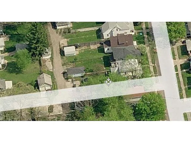 1001 Johnson St photo 1