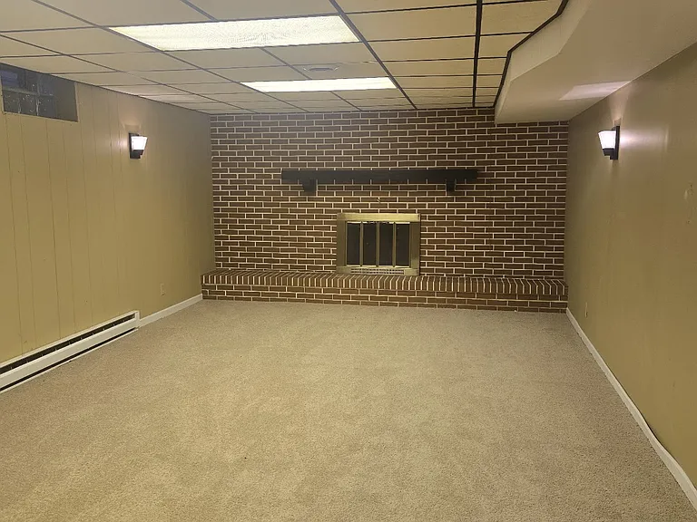 3910 Fresno Rd — Photo 12