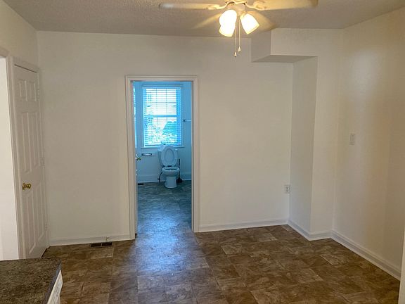 Other end of eat-in kitchen.