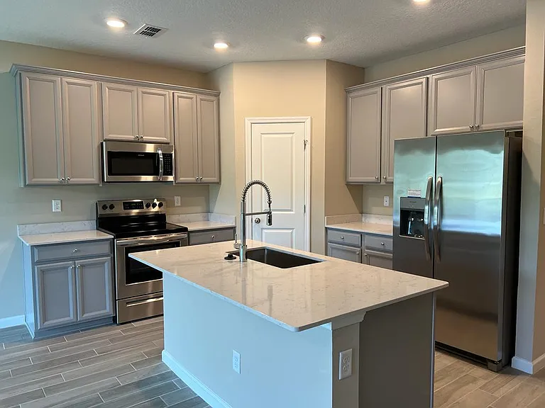 12886 Josslyn Ln — Photo 7