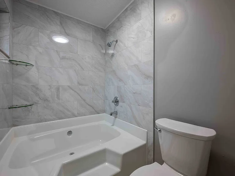 2645 Sam Houston Pl — Photo 4