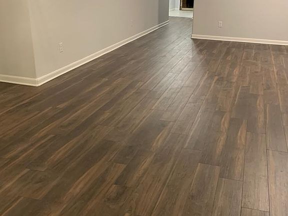 3rd image of 1503 Laurel Cherry Ln