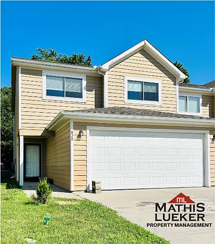 829 Whitetail Ct Photo 1