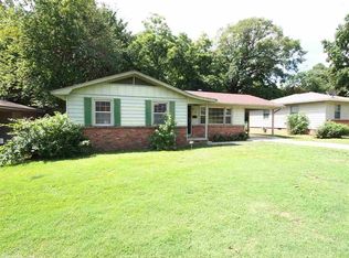 17 Point O Woods Dr, Little Rock, AR 72204