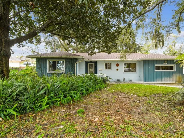 6432 Dartmouth Ave N, Saint Petersburg, FL 33710