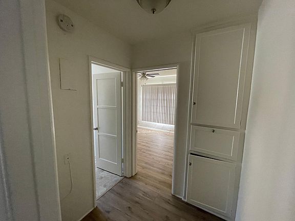 5th image of 308 N Louise St APT 9