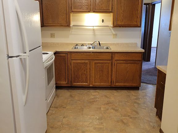 5th image of 819 S Wasson Ln APT 201