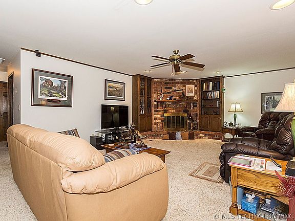 5th image of 16337 S 203rd East Ave