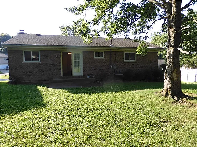8442 Summer Pl — Photo 15