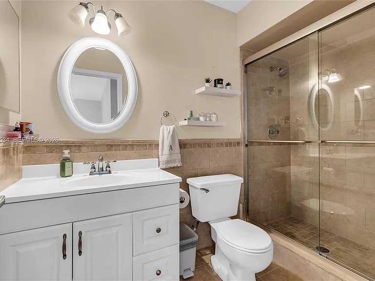 13340 SW 88th Ter #D — Photo 23