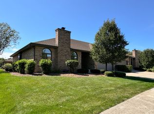 209 Tall Grass Rd, New Lenox, IL 60451