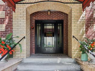 203 6th Ave W #3-A/B, Hendersonville, NC 28739