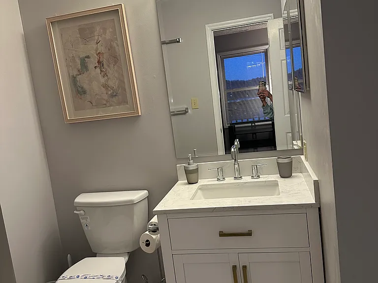 800 Meadowview Dr #18 — Photo 14