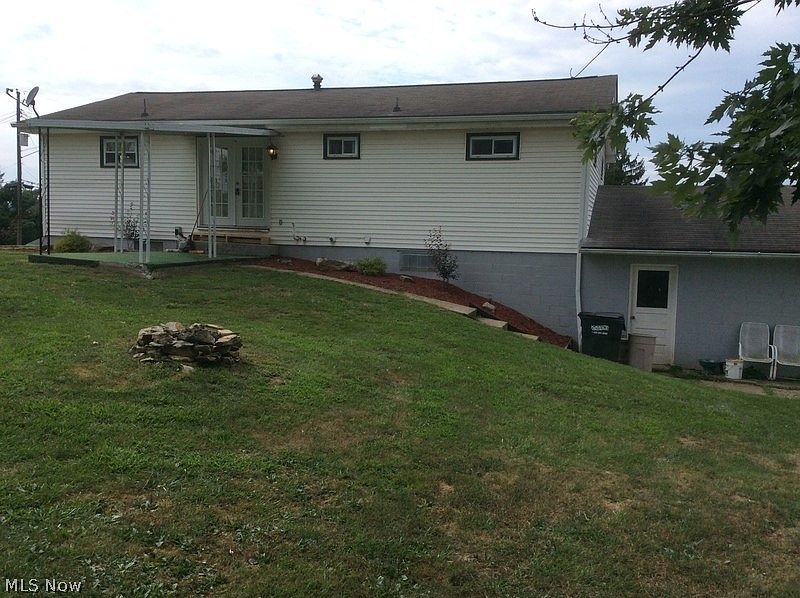 1st image of 24 N Lasalle Dr