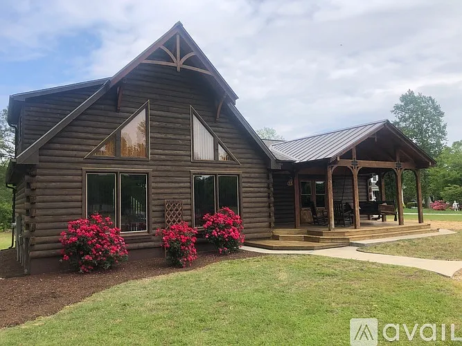 841 Treasure Point Dr — Photo 3