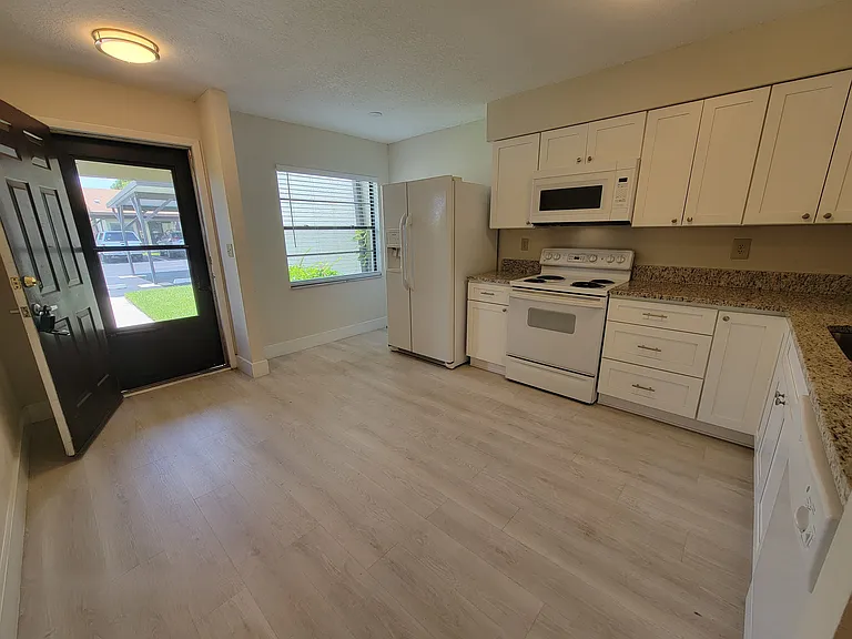 6014 Indrio Rd #3 — Photo 5