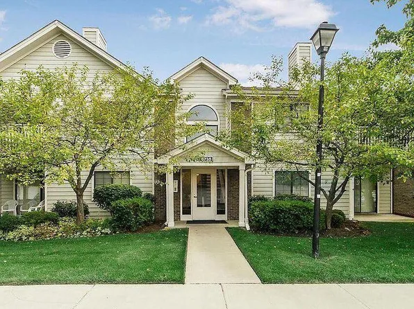 6735 Meadow Creek Dr Unit 206, Columbus, OH 43235