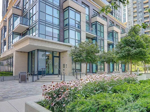 20 Thomas Riley Rd #904, Toronto, ON M9B 0C3