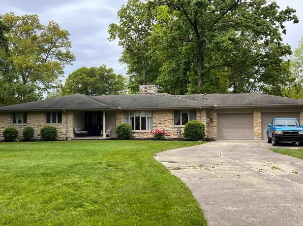 405 N Dogwood Ln, Muncie, IN 47304