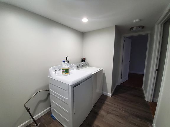 3rd image of 68 Breton Harbors Dr