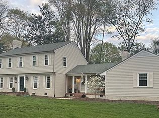 101 Charnwood Rd, Henrico, VA 23229