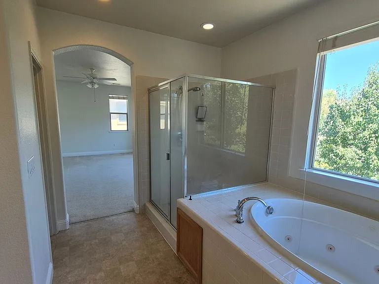 9835 Peters Ranch Way — Photo 38