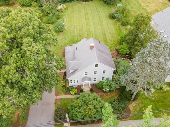 444 Old Marlboro Rd, Concord, MA 01742