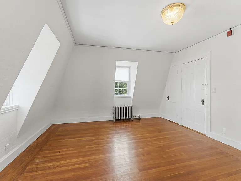 186 Waterman St #19 — Photo 6