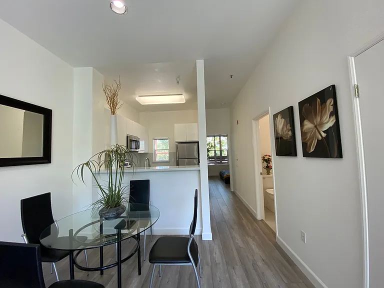 Montage Apartments — Photo 49