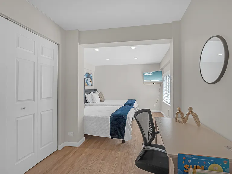 1100 Edmer Ave — Photo 16