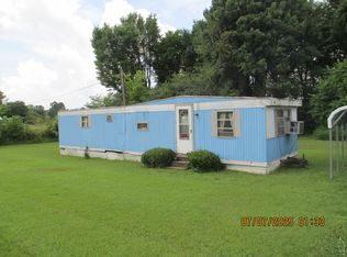 93 Crowder Rd, Lafayette, TN 37083