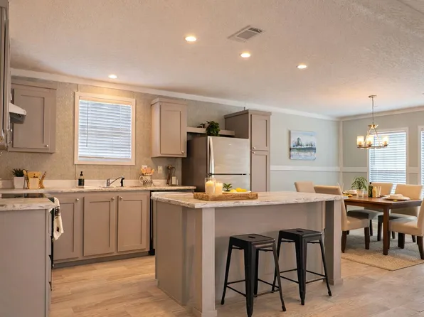 11500 SW Kanner Hwy Lot 30, Indiantown, FL 34956