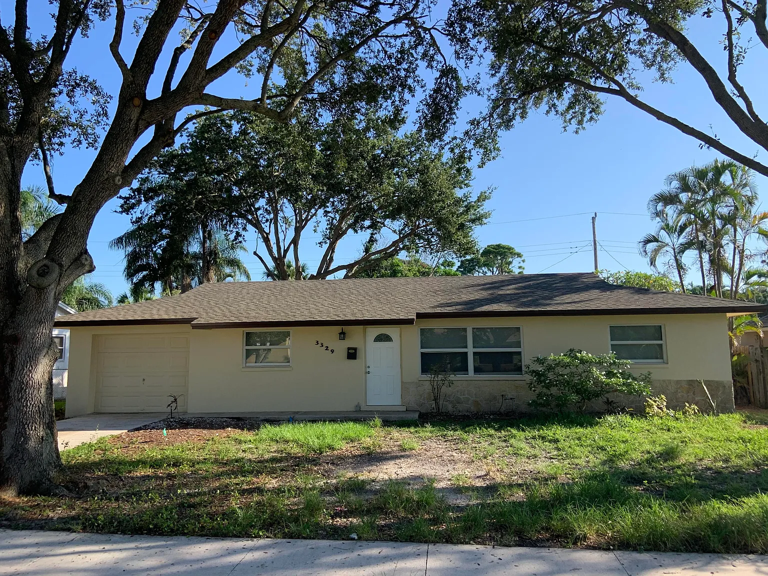 3 bed, 2.0 bath, 1125 sqft, $2,995 — Photo 1