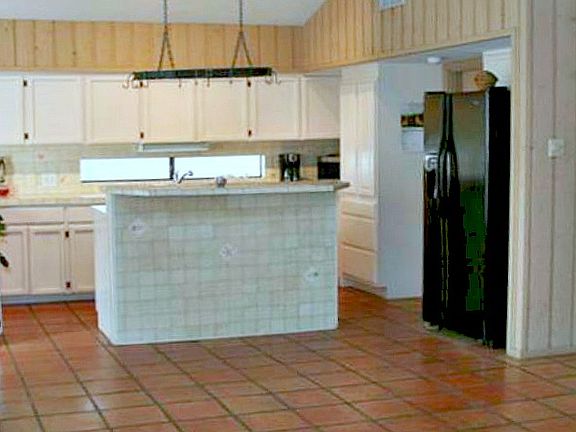5th image of 732 Sandcastle Dr APT 3