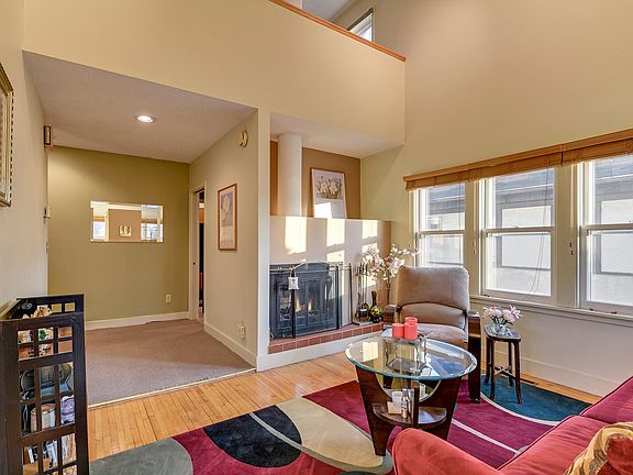 5th image of 1814 Sheridan Ave N