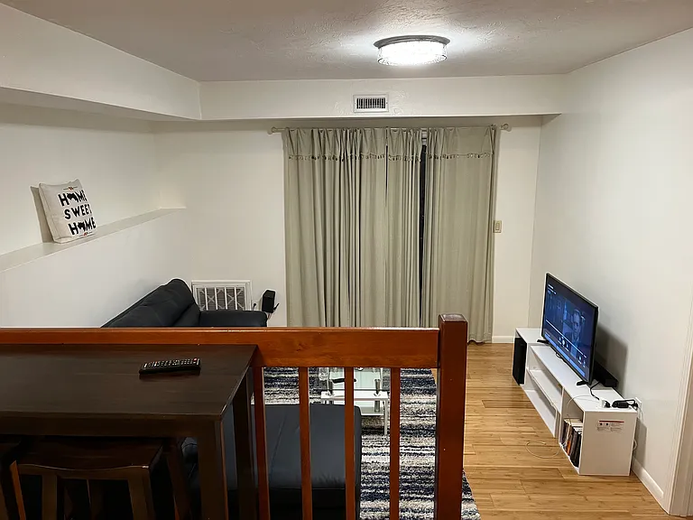 237 Lake St #1 — Photo 6